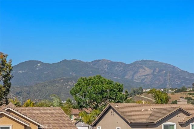 5 Chatri Circle, Lake Forest, CA 92610