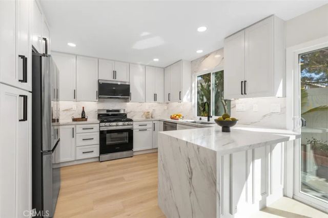 5 Chatri Circle, Lake Forest, CA 92610