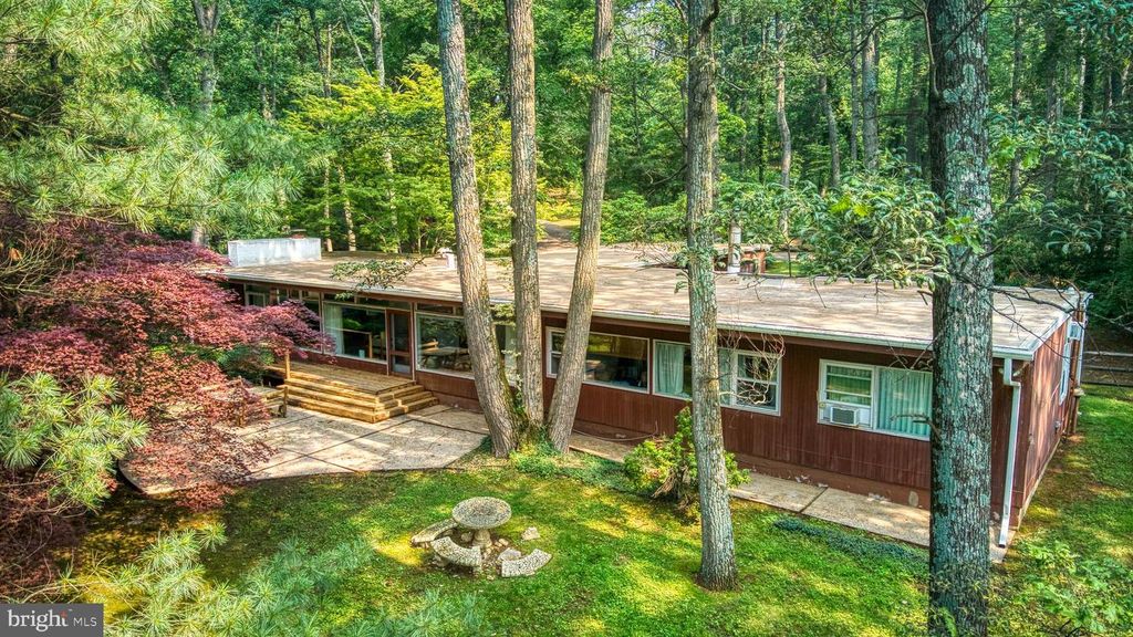 819 HUGHES SHOP RD, Westminster, MD 21158