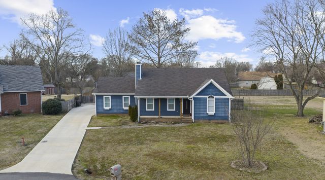 118 Couples Ct, Murfreesboro, TN 37128