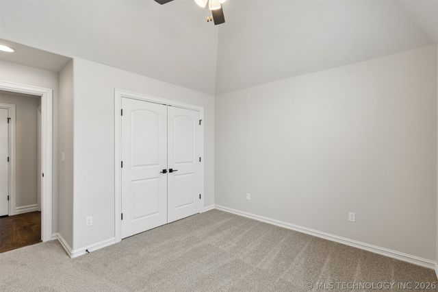 102 E 165th Street S, Glenpool, OK 74033