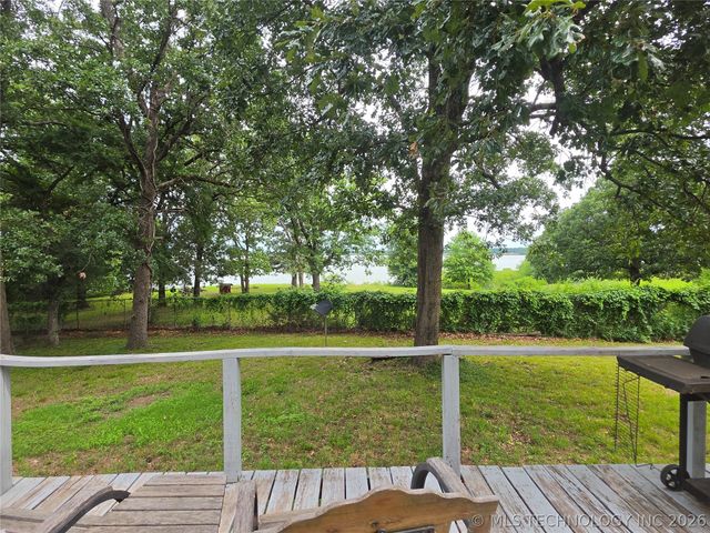 416335 Lagoon Drive, Checotah, OK 74426