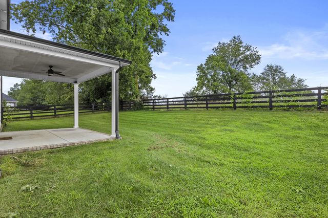 804 Shelburne Way, Nicholasville, KY 40356