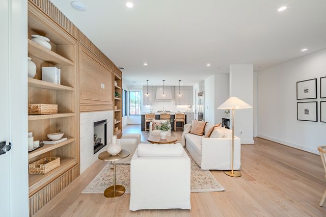 4128 University Boulevard 4, University Park, TX 75205