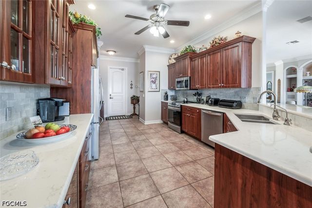 5727 Riverside DR, Cape Coral, FL 33904