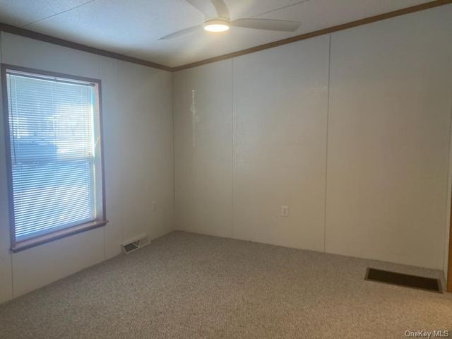 1661 Old Country Road 195, Riverhead, NY 11901