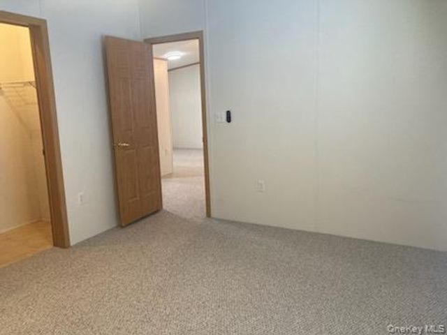 1661 Old Country Road 195, Riverhead, NY 11901