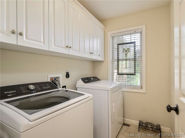 5290 Cedarway Drive NE, Corydon, IN 47112