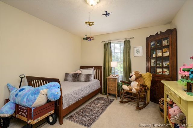 5290 Cedarway Drive NE, Corydon, IN 47112