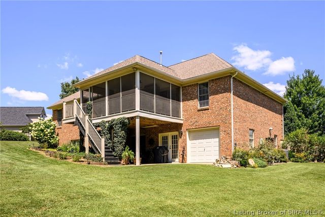 5290 Cedarway Drive NE, Corydon, IN 47112
