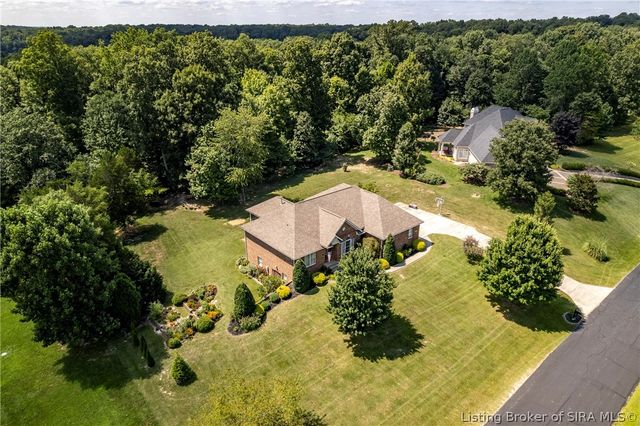 5290 Cedarway Drive NE, Corydon, IN 47112