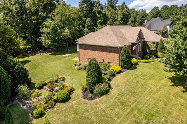 5290 Cedarway Drive NE, Corydon, IN 47112