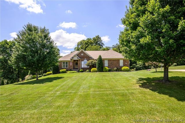 5290 Cedarway Drive NE, Corydon, IN 47112