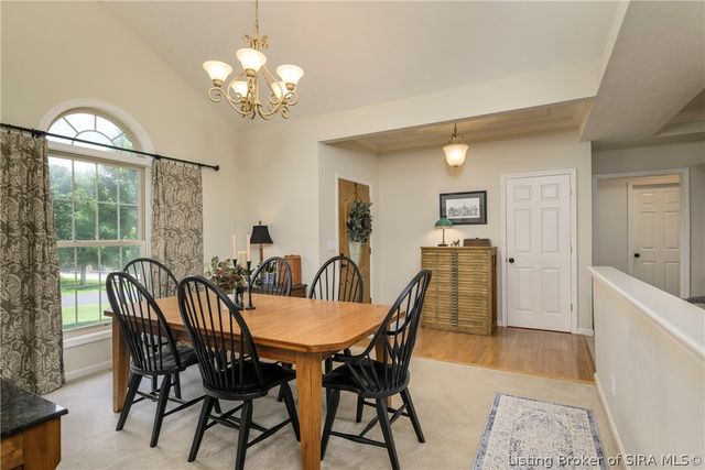 5290 Cedarway Drive NE, Corydon, IN 47112