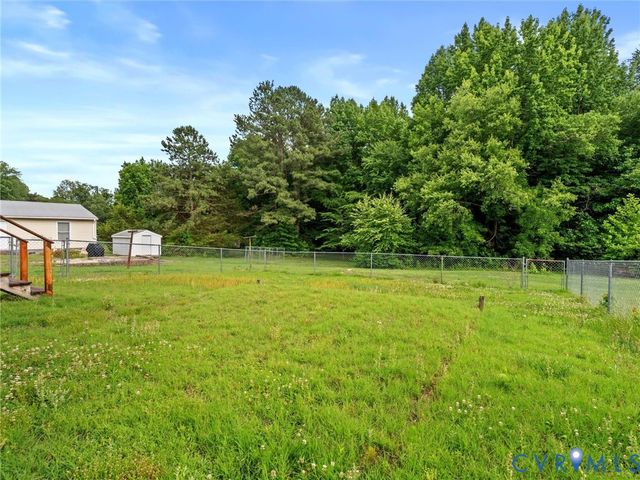 5619 Huntingcreek Dr, Richmond, VA 23237