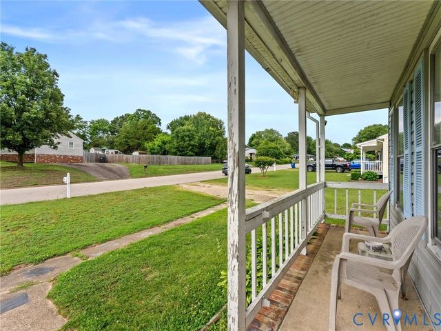 5619 Huntingcreek Dr, Richmond, VA 23237