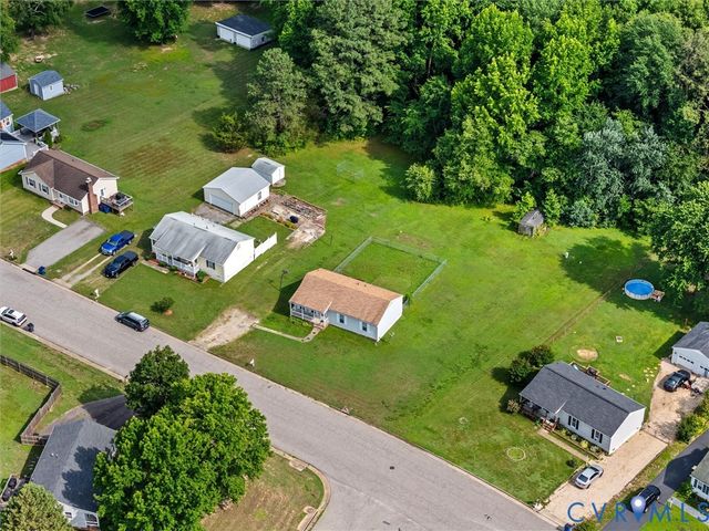 5619 Huntingcreek Dr, Richmond, VA 23237