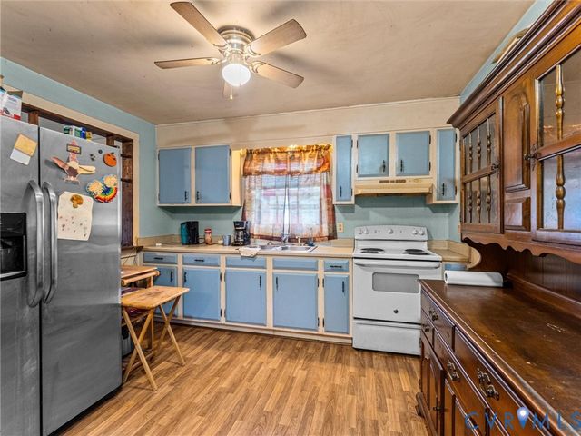 5619 Huntingcreek Dr, Richmond, VA 23237