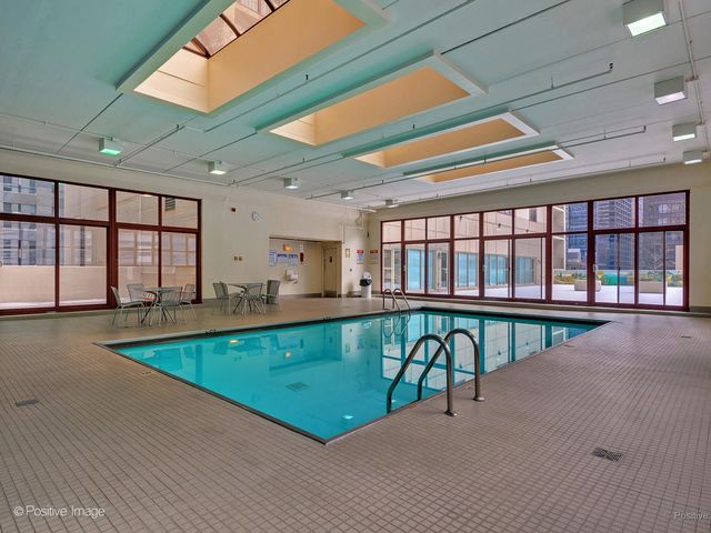 200 N Dearborn Street 3303, Chicago, IL 60601