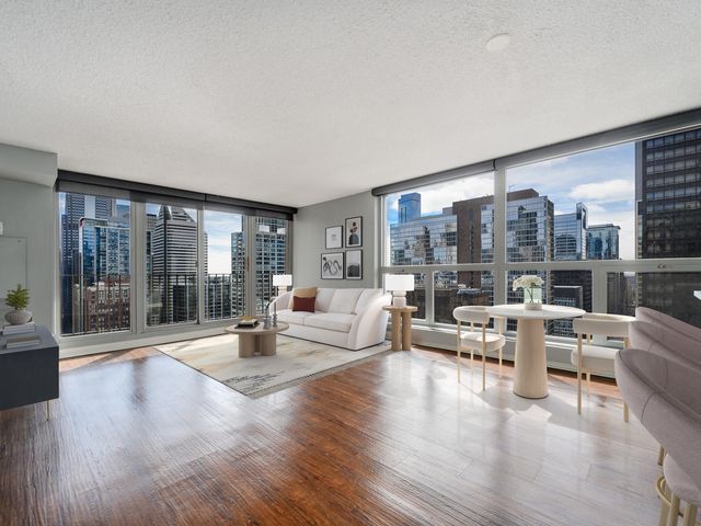 200 N Dearborn Street 3303, Chicago, IL 60601