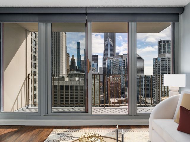 200 N Dearborn Street 3303, Chicago, IL 60601