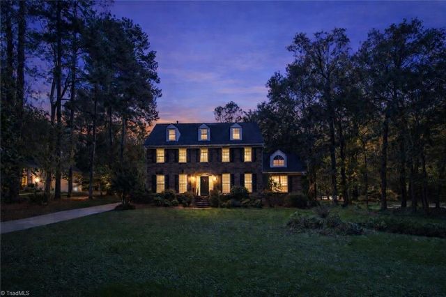 3905 Badenridge Court, Greensboro, NC 27407