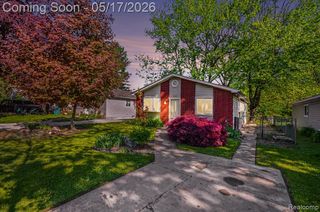 2628 Sinclair Avenue, Waterford, MI 48328