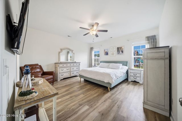 111 E Barred Owl Drive, Hampstead, NC 28443