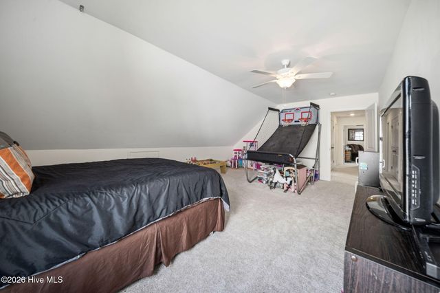 111 E Barred Owl Drive, Hampstead, NC 28443