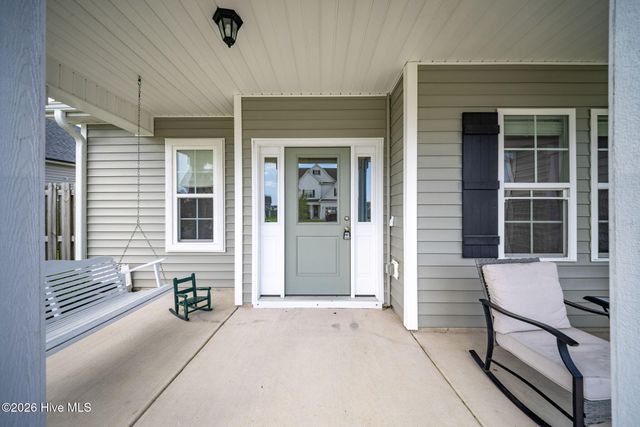 111 E Barred Owl Drive, Hampstead, NC 28443