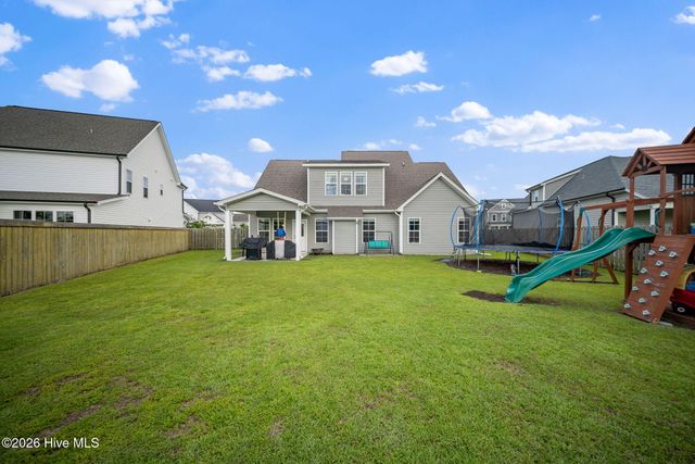 111 E Barred Owl Drive, Hampstead, NC 28443
