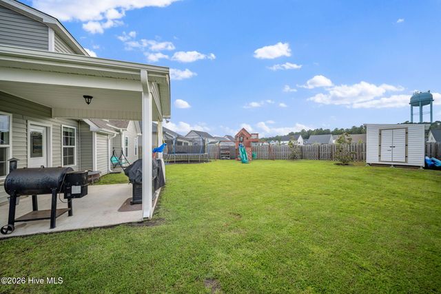 111 E Barred Owl Drive, Hampstead, NC 28443