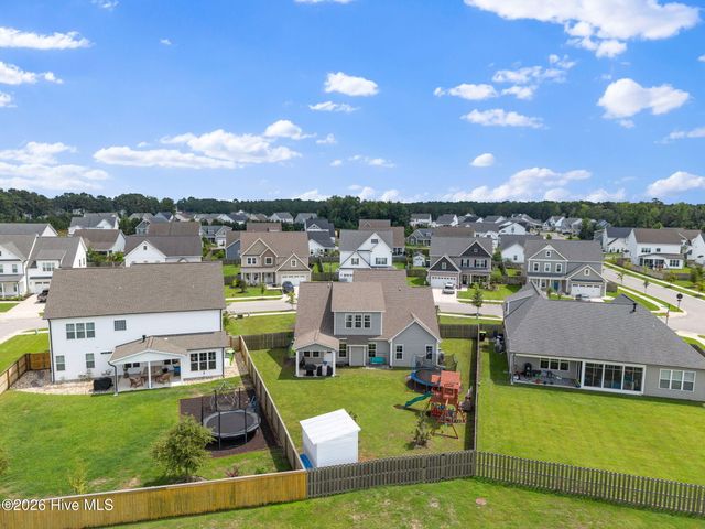 111 E Barred Owl Drive, Hampstead, NC 28443