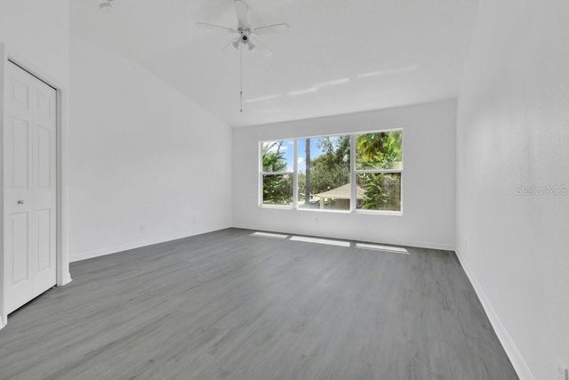 9811 FAN PALM WAY, Tampa, FL 33610