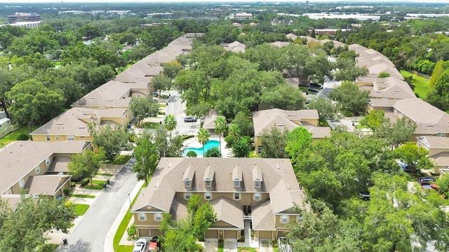 9811 FAN PALM WAY, Tampa, FL 33610