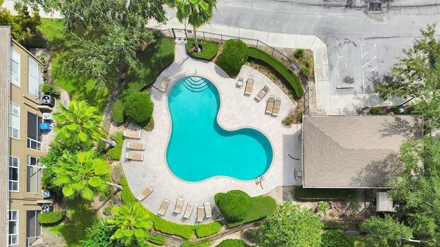 9811 FAN PALM WAY, Tampa, FL 33610