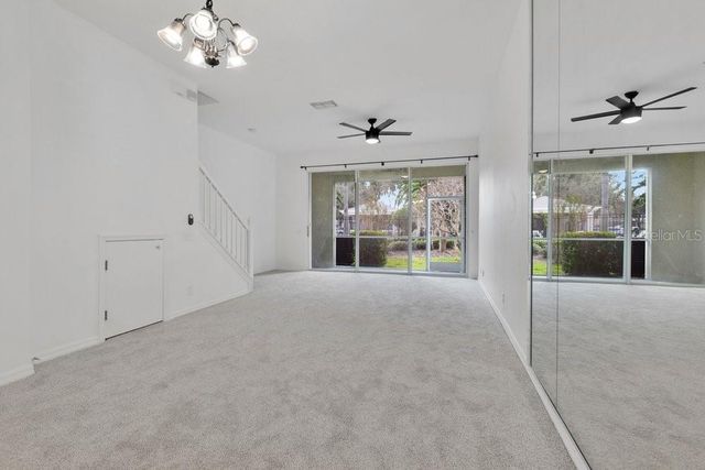 9811 FAN PALM WAY, Tampa, FL 33610