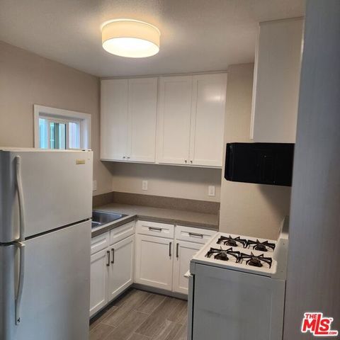 8137 Beechwood Avenue, South Gate, CA 90280