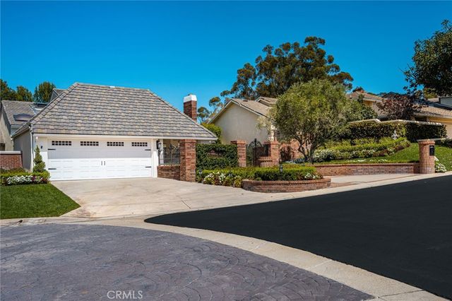 5603 E Crest De Ville, Orange, CA 92867