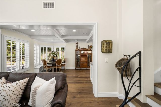5603 E Crest De Ville, Orange, CA 92867