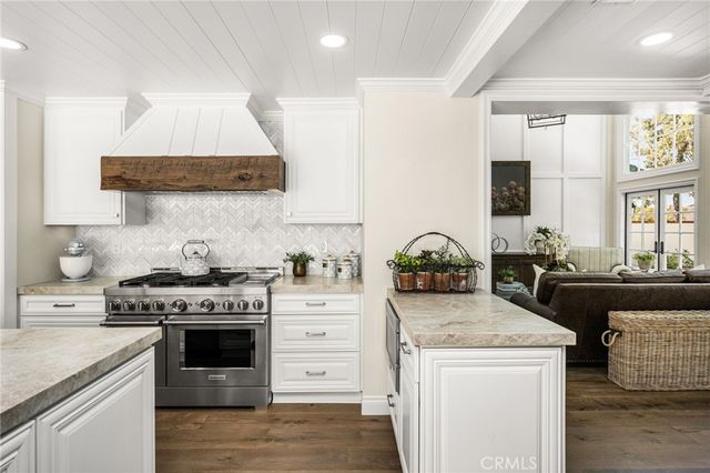 5603 E Crest De Ville, Orange, CA 92867