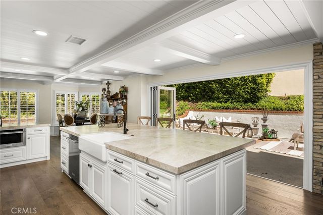 5603 E Crest De Ville, Orange, CA 92867