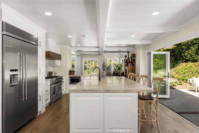 5603 E Crest De Ville, Orange, CA 92867