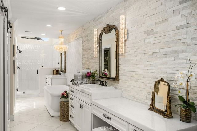 5603 E Crest De Ville, Orange, CA 92867
