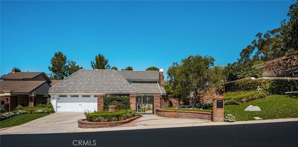 5603 E Crest De Ville, Orange, CA 92867 — photo 3