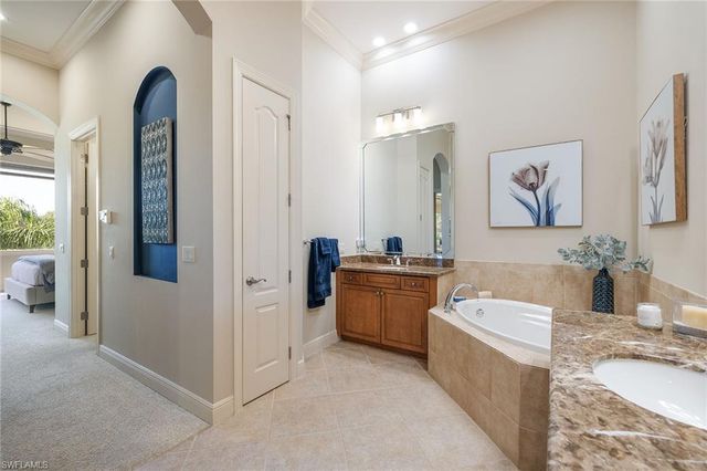 17015 Porta Vecchio WAY 201, Naples, FL 34110