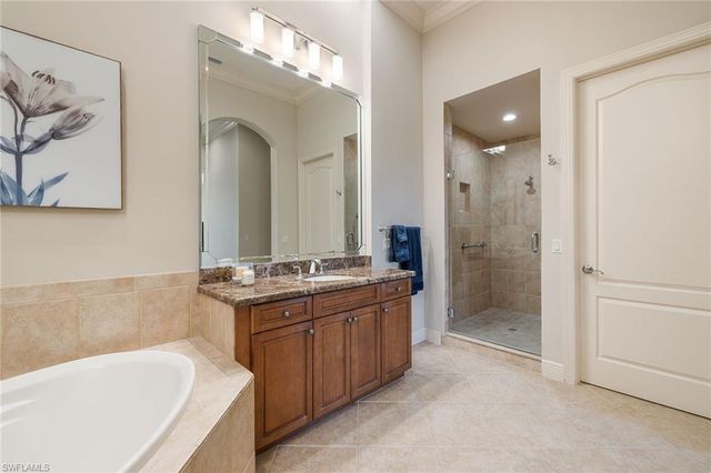 17015 Porta Vecchio WAY 201, Naples, FL 34110