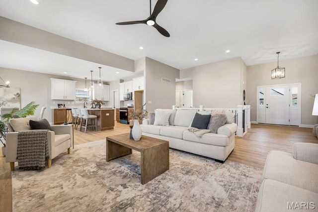 209 Woodhurst Drive, Wentzville, MO 63385