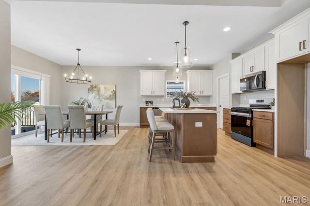 209 Woodhurst Drive, Wentzville, MO 63385