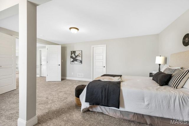 209 Woodhurst Drive, Wentzville, MO 63385